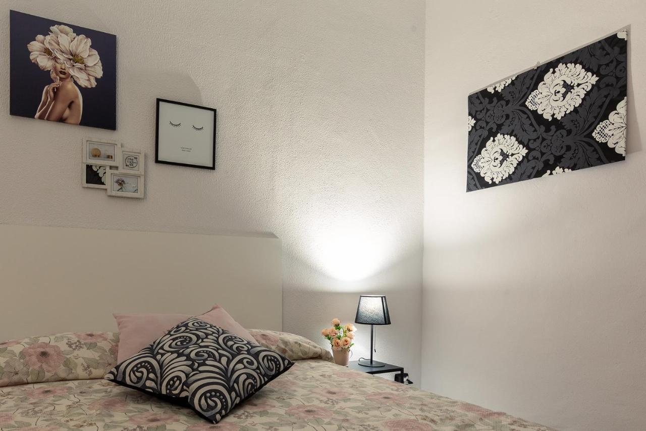La Gioiosa - Top Location - Modern Apartment Near Metro Bengasi Torino Eksteriør billede