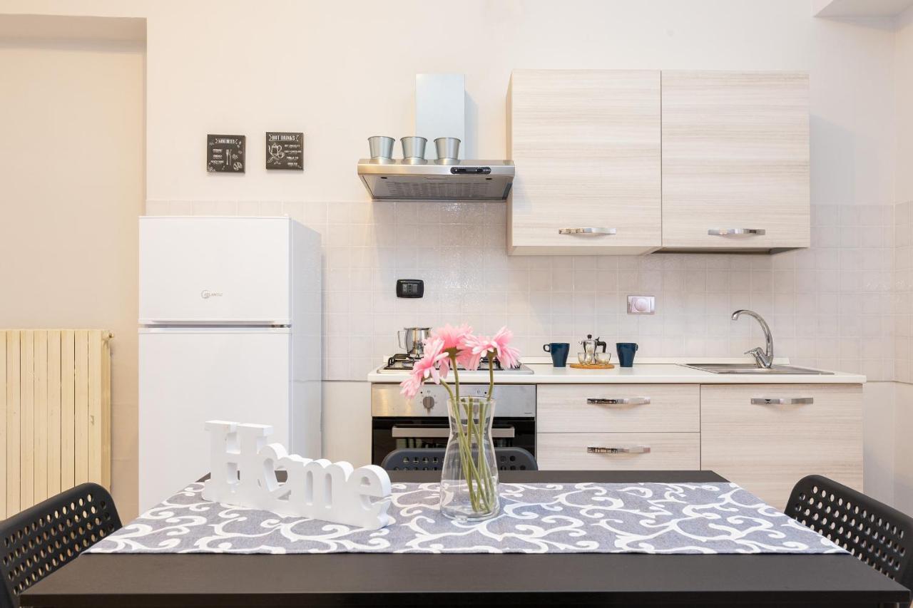 La Gioiosa - Top Location - Modern Apartment Near Metro Bengasi Torino Eksteriør billede